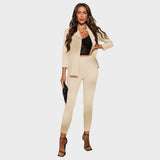 Фиора – Елегантен Офисен Костюм