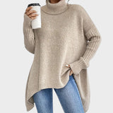 Юранина – Пуловер с висока яка