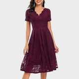 Ивана - Рокля с флорални пръстени