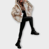 Серафима - Елегантно почистващо палто