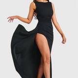 Marion - Кадифена рокля с отворен гръб и голям отвор