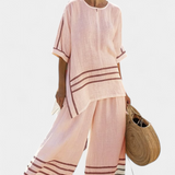 Реница - Лек и стилен комплект от тениска и панталон