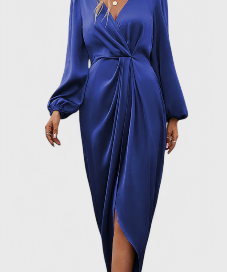 Аркня - Дълга сатенена рокля с страничен разрез