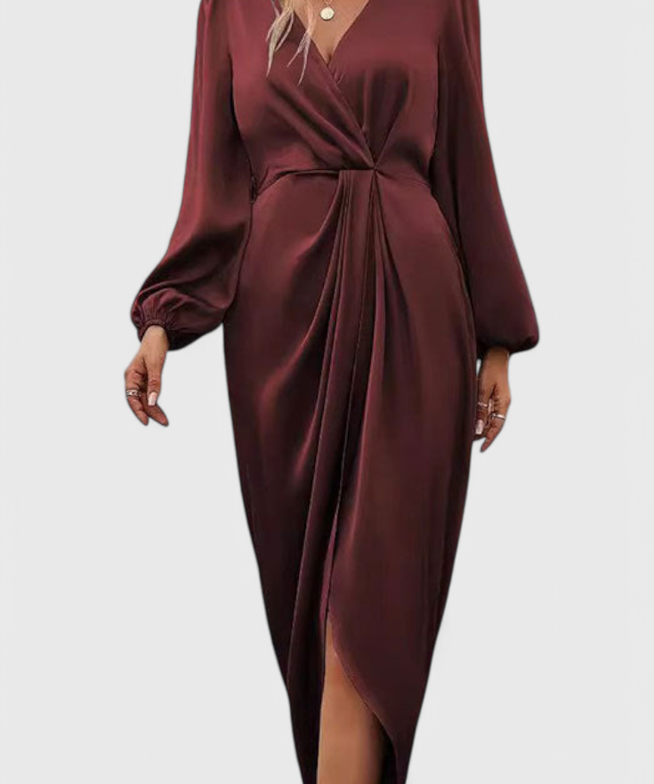 Аркня - Дълга сатенена рокля с страничен разрез