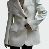 Торива - Яке с впечатляващ дизайн