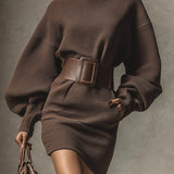 Бела - Къса рокля от трико с колан