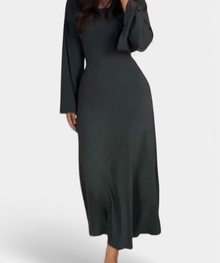 Живана - Плетена рокля с колан