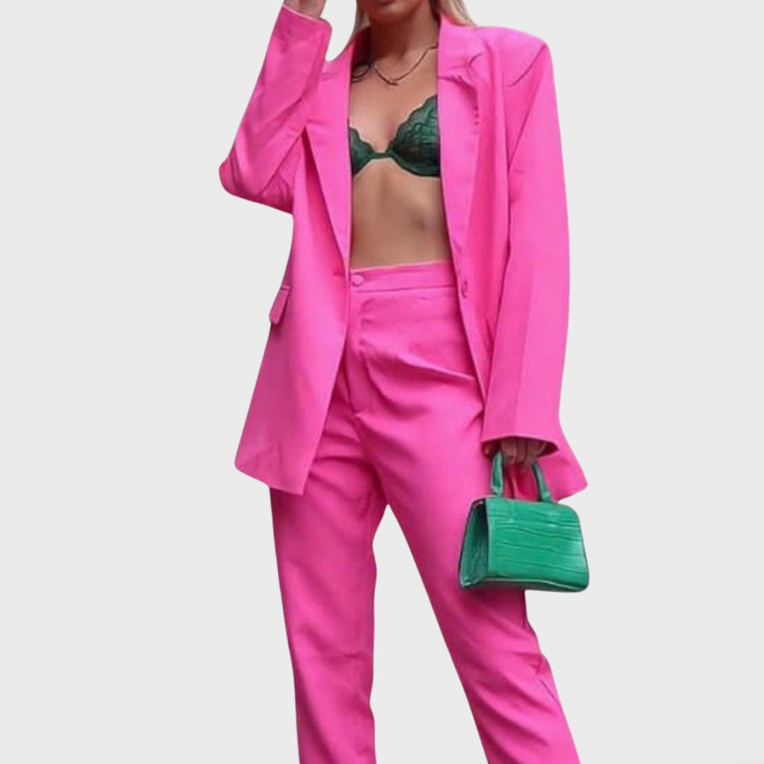 Фаина – Елегантен Женски Костюм