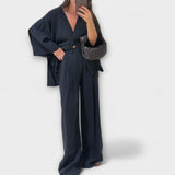 Освена - Casual V-образно деколте топ и панталон