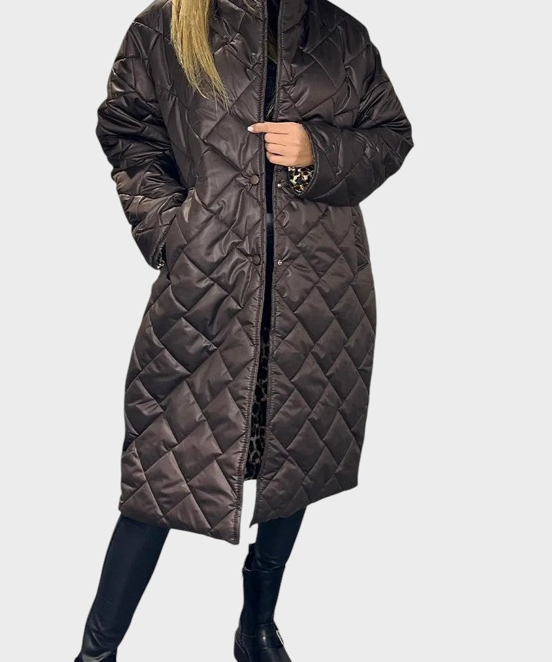 Велина – Двулицево капитонирано яке