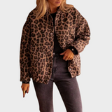 Силвия – Елегантно яке с леопардов принт
