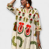 Катя - Елегантна рокля с флорален принт