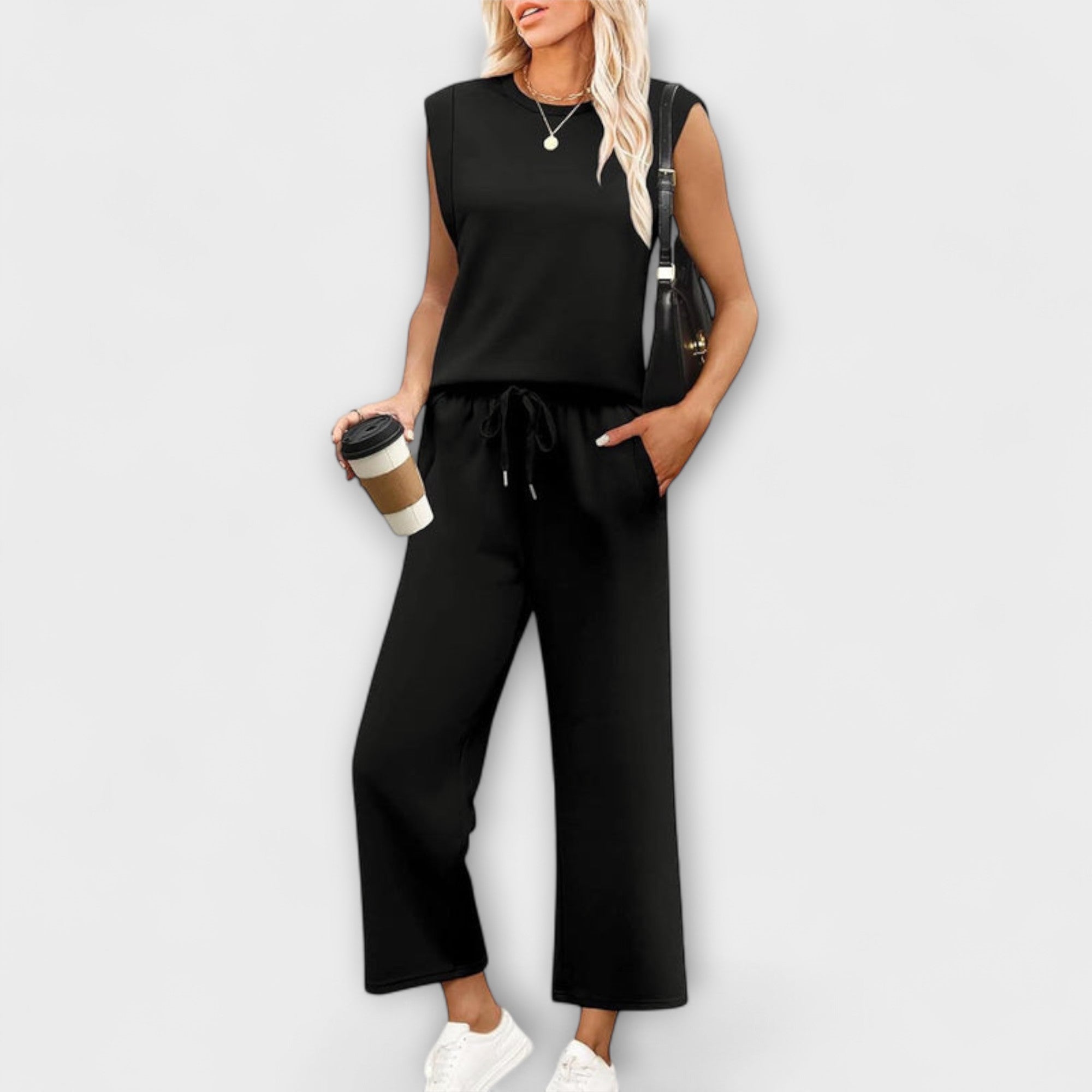 Одарина - Дамски комплект от две части